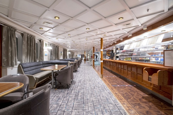 Hurtigruten Coastal Express MS Vesteralen Cafe - Credit TOR FARSTAD 2.JPG